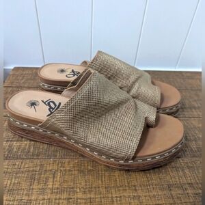 OTBT Textured Tan Mules